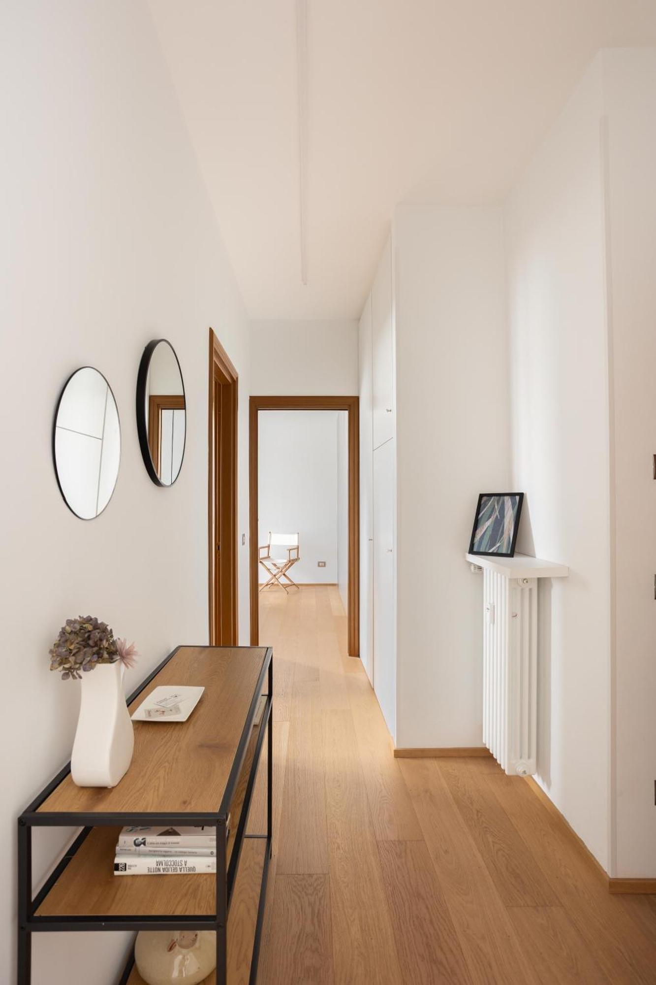 Suite 51 Appartamento Con Terrazzo A 50 Mt Dal Lago - Private Parking (Adults Only) Arona Kültér fotó